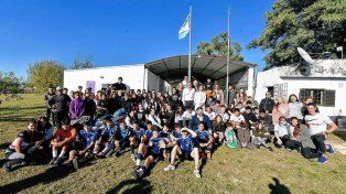 Laura Stratta recorrió escuelas de Las Tunas y de Viale