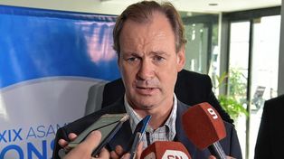 Bordet tiene una neumonía leve pero buen estado general