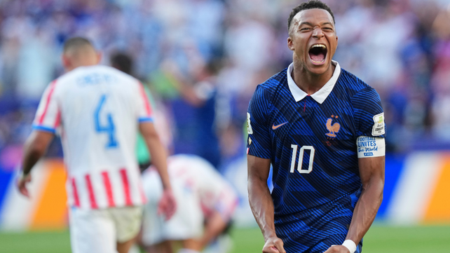 El desahogo del grito de gol de Kylian Mbappé. El astro francés señaló de penal el único tanto.