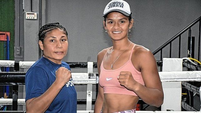 Pamela Benavídez llegó a Concordia para pelear ante la local Yanina Lescano en el Ferro.