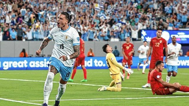 Uruguay se mide con Estados Unidos en el cierre del Grupo C por la Copa América.