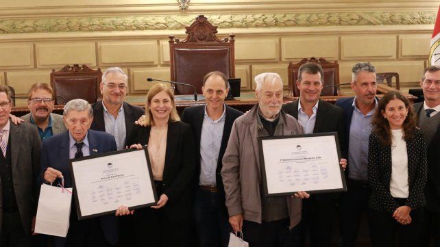 Emotivo homenaje a Landriscina y Menapace