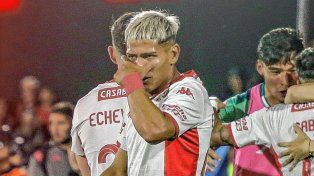 Huracán fue sancionado por la FIFA.