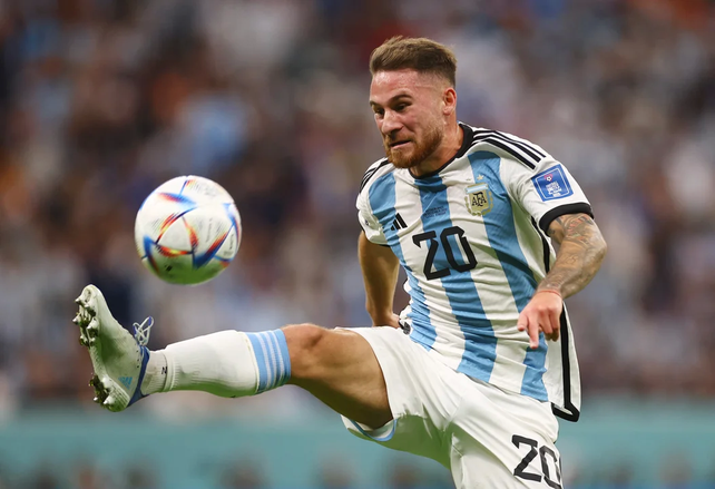 Alexis Mac Allister ahora es codiciado por tres grandes clubes europeos.