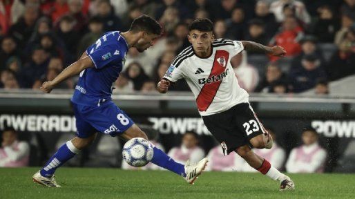 River lo ganaba 2-0, pero no lo pudo aguantar ante Vélez: fue 2-2 en el Monumental