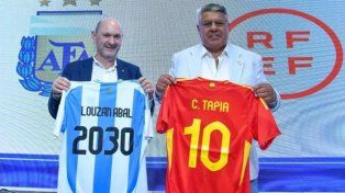 Rafael Louzán y Chiqui Tapia se pusieron de acuerdo para la realización de la Finalissima.