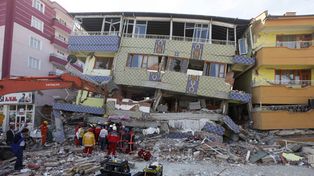 Crece la cifra de v&iacute;ctimas por terremoto en Turqu&iacute;a