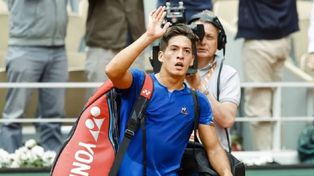 &nbsp;Báez se impuso al australiano Thompson por 6-3 y 6-4.&nbsp;
