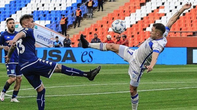 Racing empató en el final del partido.