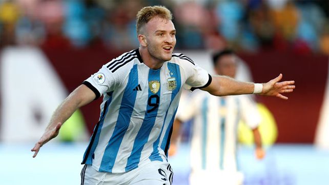 El delantero Luciano Gondou fue clave para la clasificación argentina en el preolímpico de Venezuela.
