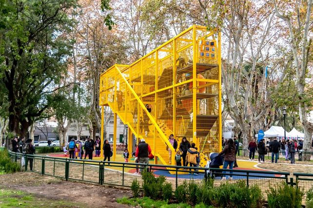 La flamante estructura para jugar.