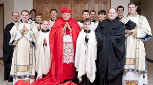 Francisco removió del Vaticano a un cardenal conservador de Estados Unidos
