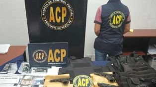 Los sospechosos fueron detenidos por la Agencia de Control Policial (ACP)