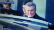 macri visito a una familia en la zona sudoeste donde se reunieron vecinos para saludarlo