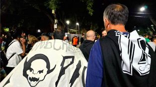 El público de Los Piojos copó el parque este sábado.