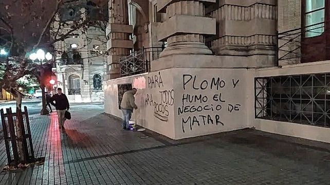 Fachadas pintadas como en el frente de Gobernación