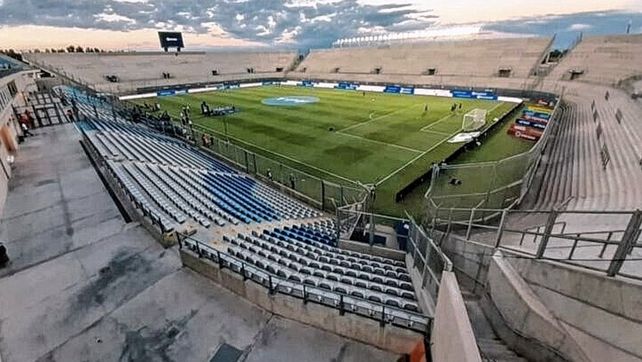El estadio Bicentenario de San Juan está listo para recibir a Colón e Independiente. 