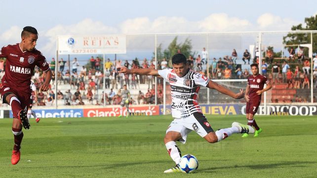 Todo el color de los partidos de Patronato y Atlético Paraná