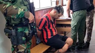Condenaron a ocho años de prisión al Chucky Ríos, jefe de la barrabrava de Colón.
