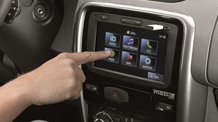 Renault le acerca a la gente su mejor tecnología