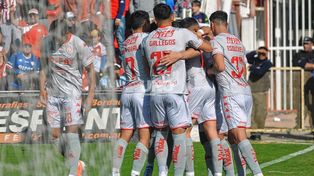 Unión visita a Banfield buscando su tercer triunfo consecutivo