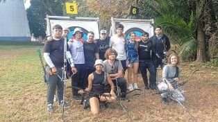La selección argentina de Tiro con Arco se prepara para el próximo Campeonato Sudamericano que se realizará en Ecuador, del 8 al 14 de octubre.&nbsp; Los equipos nacionales, con preseleccionados de Entre Ríos, se concentraron durante cinco días en el Centro Nacional de Alto Rendimiento Deportivo (CeNARD) realizando una puesta a punto intensiva con jornadas de doble turno para llegar con el máximo nivel posible a esta competencia.