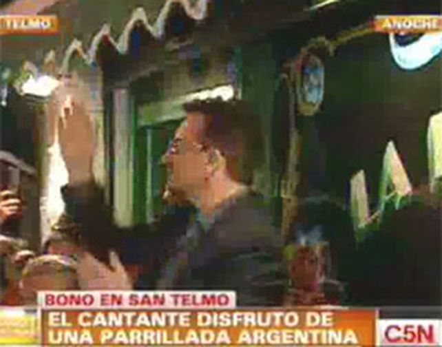 Bono se pein&oacute; para la foto pero en realidad esperaban a Barreda (Video)