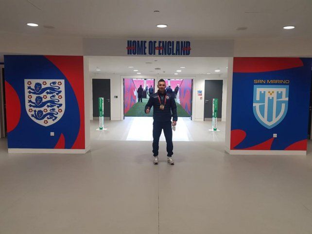 Dentro de los vestuarios también. Rossi, en el corazón de Wembley.