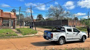 El operario cayó de una gran altura mientras se encontraba trabajando sobre un poste de luz.