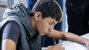 El plan Quedate promueve la finalización de la secundaria.