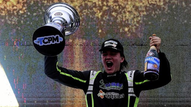 El piloto de Paraná se ubica primero en el torneo y logró ya su quinto triunfo del año.