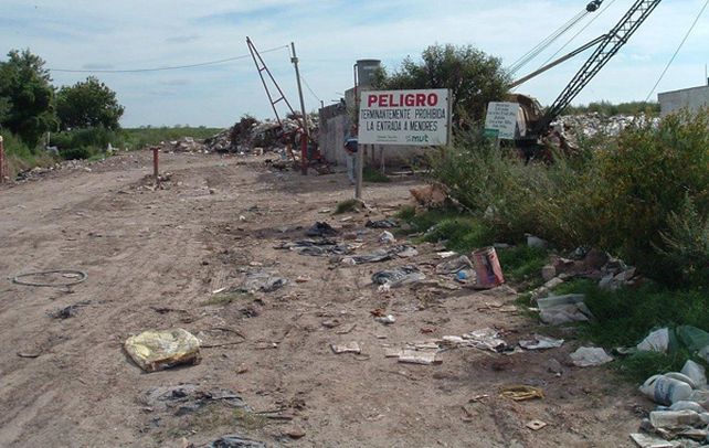 Vertedero peligroso. El municipio presentará al Concejo un proyecto para que el basural sea desactivado dentro de una  declaración de situación de emergencia del mismo.