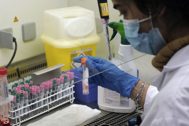 Coronavirus: Rosario registró un nuevo récord con 878 casos nuevos, y la provincia notificó 1.733