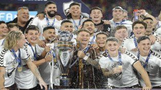 Patronato saludó a Platense por su primer título a través de su red social X.