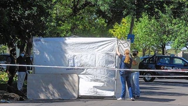 Hallaron dos cabezas y dos brazos en un contenedor de residuos en Rosario