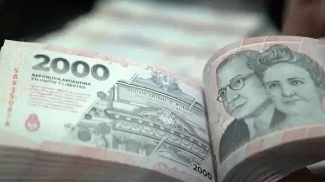 El Gobierno fijará por decreto el nuevo salario mínimo
