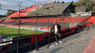 Daniel Rodríguez, uno de los líderes del grupo de hinchas de Costa Rica, tuvo la chance de visitar y ver a Newells en el Coloso.