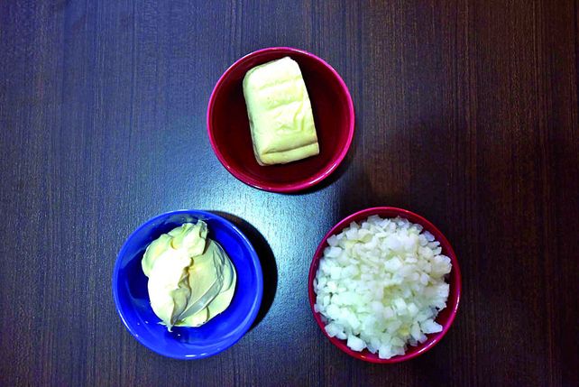 Una cremosa y rápida tarta de cebolla