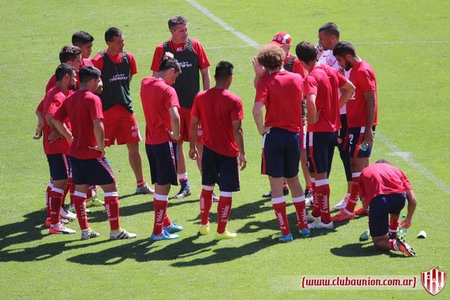La mira en quilmes. El plantel se entrenará
