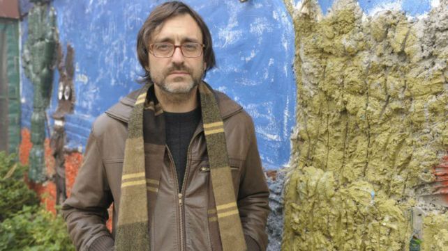 Historia. Mut pidió el 19 de marzo en regencia&nbsp; el espacio para la charla con un símbolo de los derechos humanos.&nbsp;