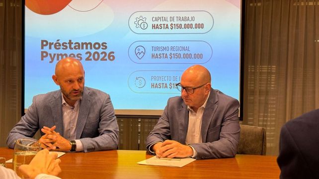 Créditos para pymes. Los representantes del Ministerio de Desarrollo Productivo de Santa Fe y del Banco Municipal de Rosario firmaron el convenio.