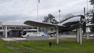 Los vuelos cayeron más del 30% en el aeropuerto de Santa Fe