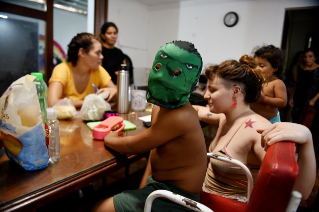 El municipio recibe unos 20 pedidos diarios de intervención por maltrato o abuso de niños