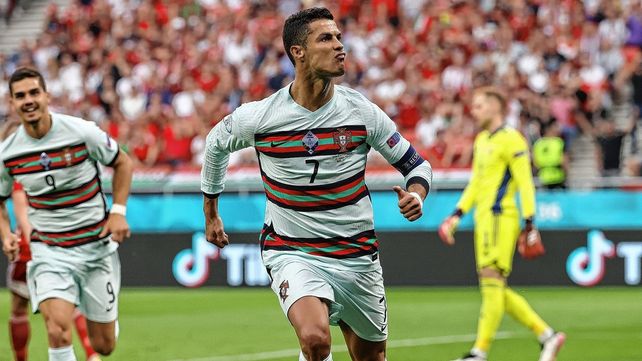 Portugal venció a Hungría en la Eurocopa con dos de Ronaldo