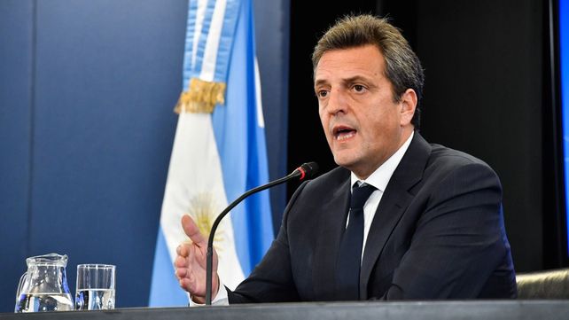 Presión. El ministro de Economía