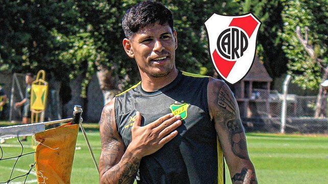 Agustín SantAnna se hizo la revisión médica.