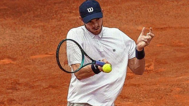 Nicolás Jarry comenzó de la mejor manera su participación en el Masters 1000 de Roma. Nicolás Jarry comenzó de la mejor manera su participación en el Masters 1000 de Roma.