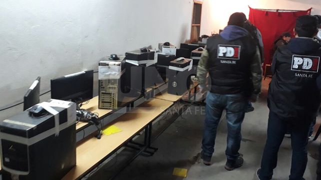 Desbarataron un centro de apuestas clandestinas a metros de la Comisaría 25ª de barrio El Pozo