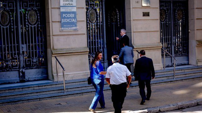 Testigo aseguró que vio al rugbier Máximo Thomsen pegarle dos puntinazos en la cabeza a Fernando Báez Sosa cuando estaba caído y también a Ciro Pertossi&nbsp;