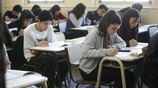Uno de cada 10 alumnos repite en el secundario y son 400 mil en todo el país